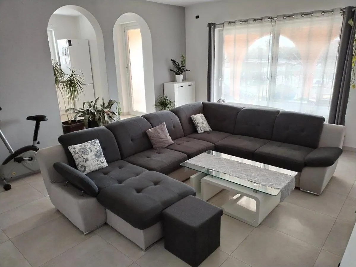 Casa Lakvere Pula Croatia