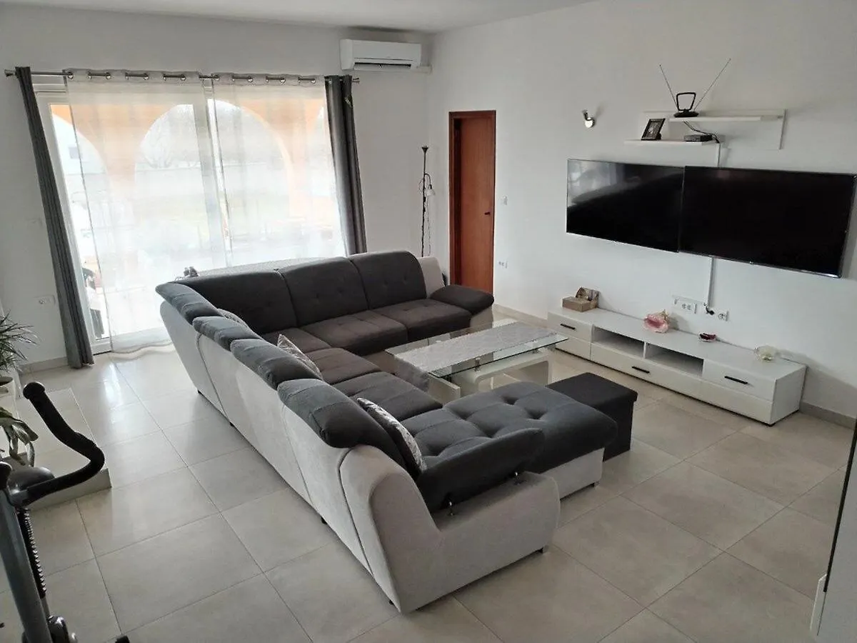 Casa Lakvere Pula