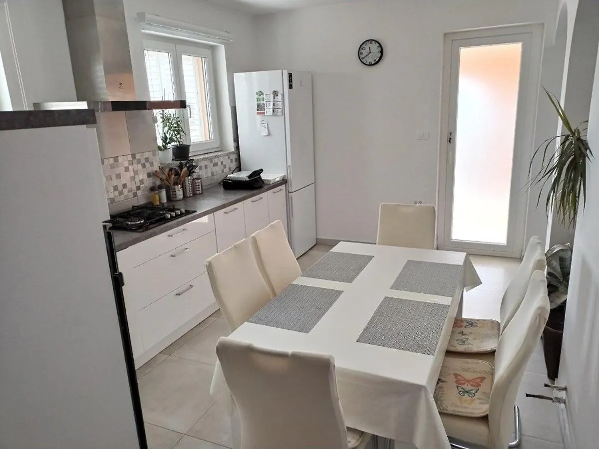 Casa Lakvere Pula Kroatien